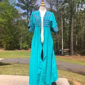 Adonna Snap Ront Robe Vintage | Dresses | Vintage Adonna Robe | Poshmark
